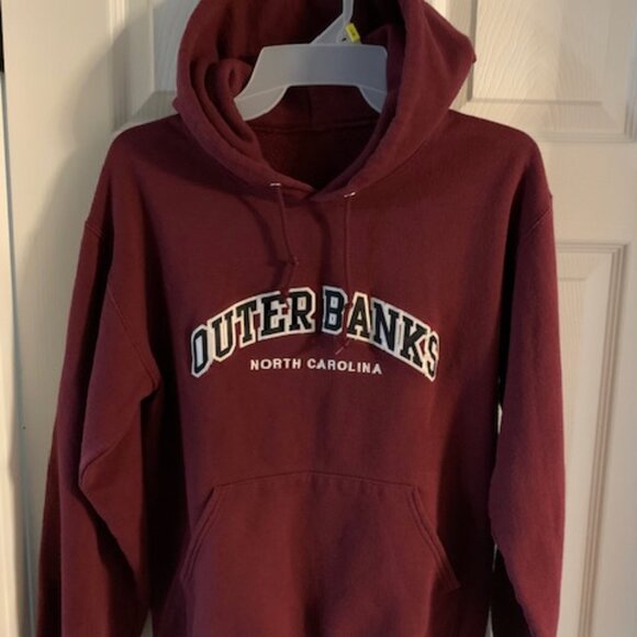 OUTERBANKS NETFLIX SERIES  WOMENS HOODIE - Picture 1 of 4
